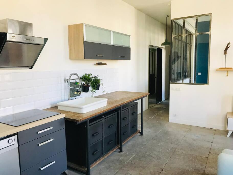 Appartement Climatise 50M2 Une Chambre Proche Centre Et Gare Montpellier Kültér fotó